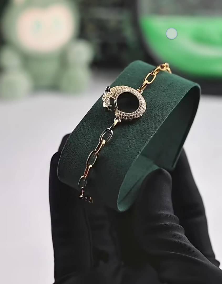 COFFRET IEKE OVAL parrure complete